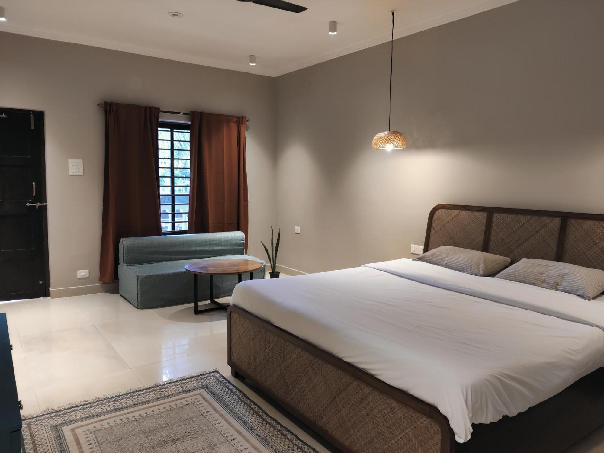 The Unallome, Morjim Room photo